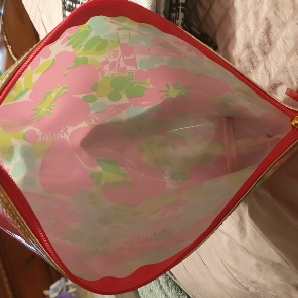 Lilly Pulitzer X Estee Lauder Floral Plastic Cosmetic Bag - Picture 7 of 7